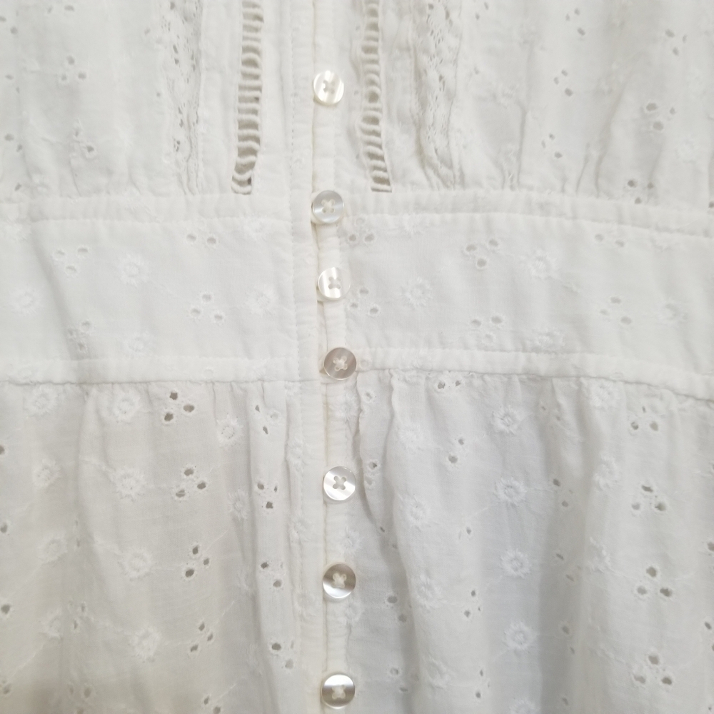 GAP Off White Eyelet Maxi Dress Size Medium - Picture 4 of 10